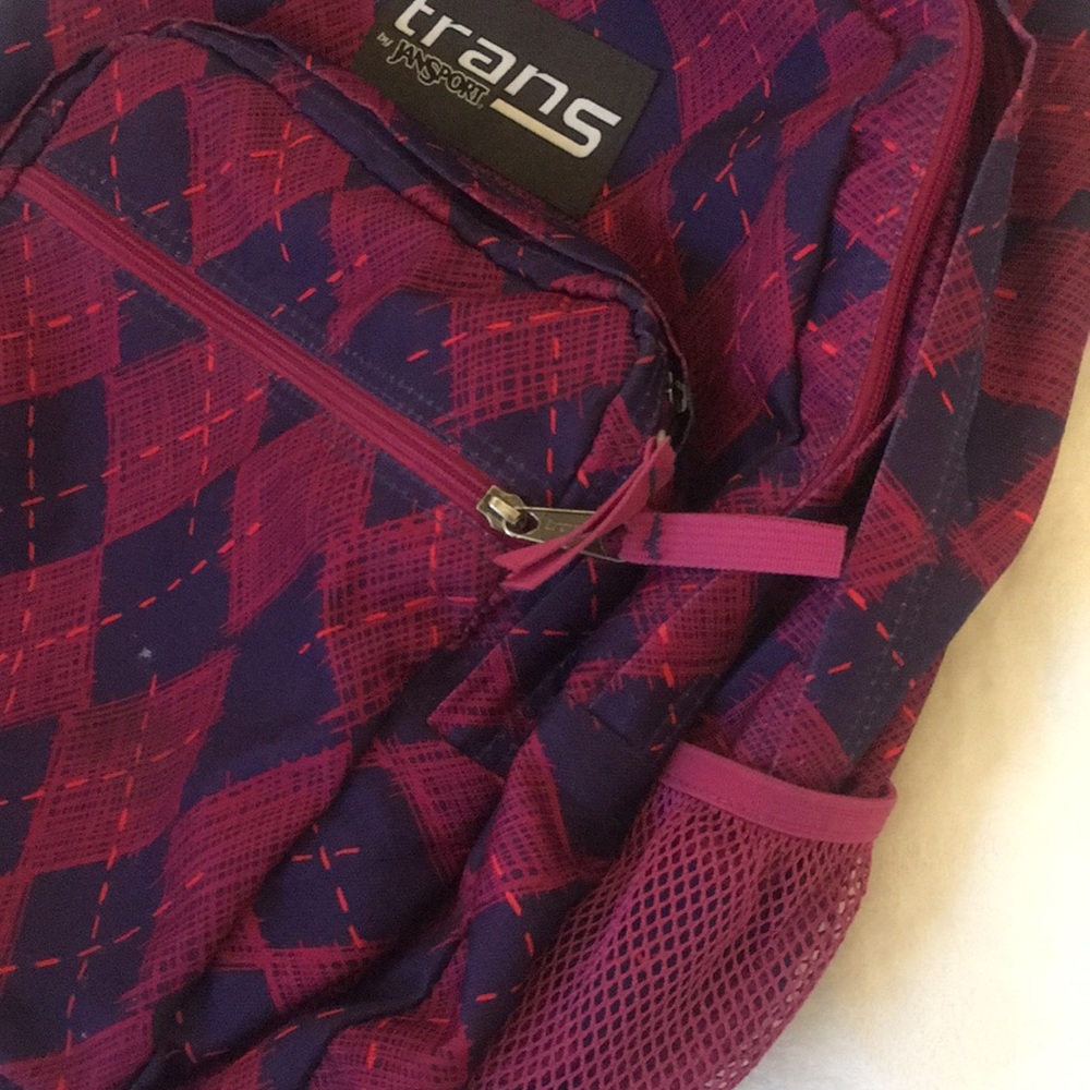 Backpack - Picture 4 of 4